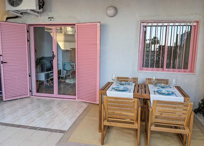 Apartment First Line Fossa